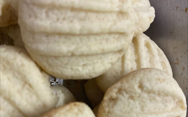 Biscoito de polvilho doce assado mineiro
