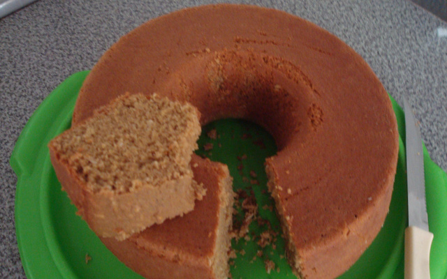 Bolo fácil de fubá com farinha integral de liquidificador