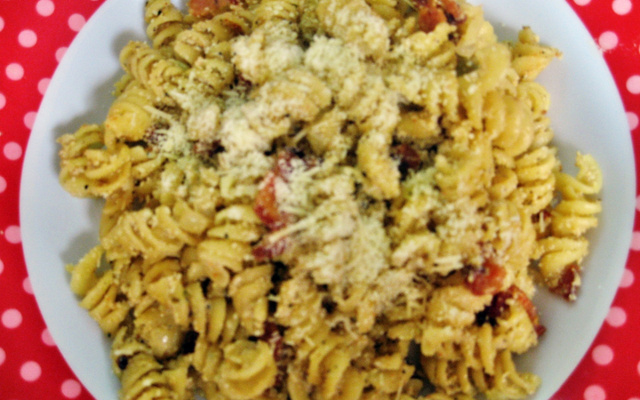 Macarrão à carbonara Dinamarquês