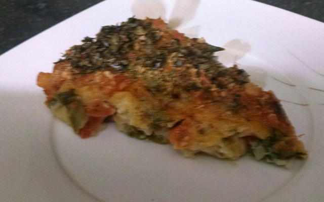 Torta de tomate com linguiça calabresa