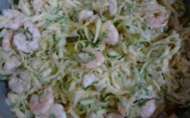 Abobrinha com camarão