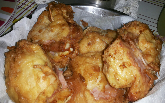 Filé de frango recheado com presunto e queijo