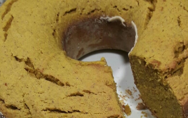 Bolo de cenoura sem glúten e sem lactose