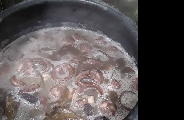 Feijoada completa para 12 pessoas
