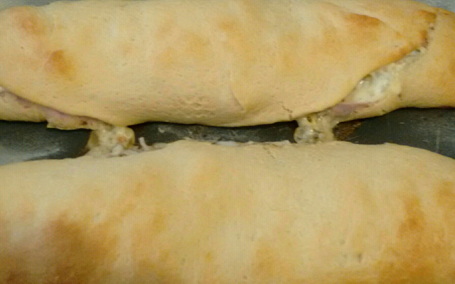 Calzone (massa não precisa descansar)