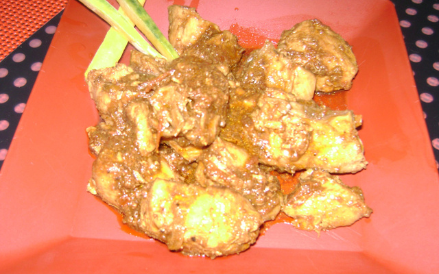 Frango ao vinho da mãe Tina