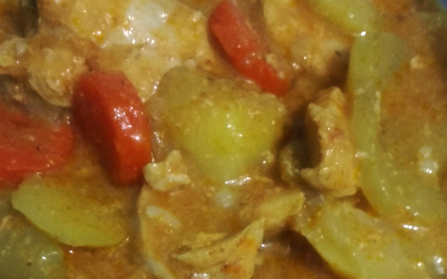 Peito de frango na panela de pressão