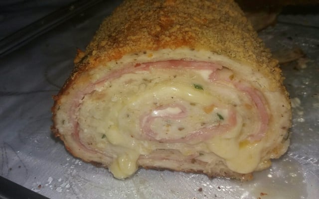 Rocambole fácil de frango