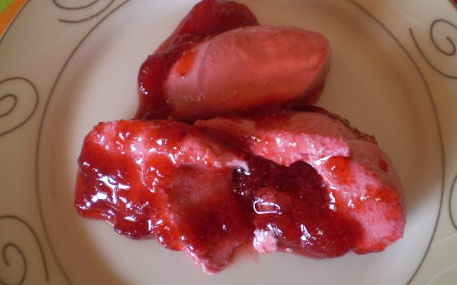 Sobremesa refrescante de morangos da Lú