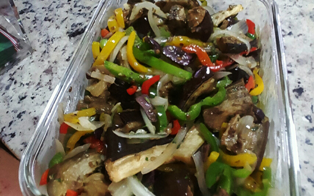 Antepasto de berinjela assada