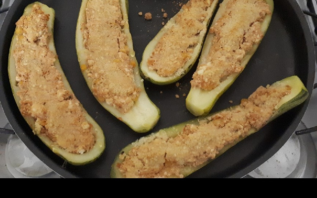 Abobrinha recheada supimpa