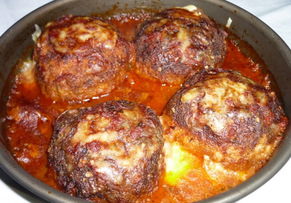 Polpetone de carne recheado