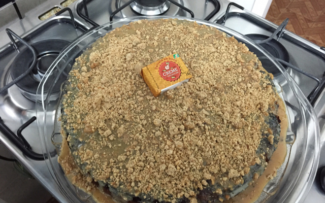 Bolo junino de paçoca