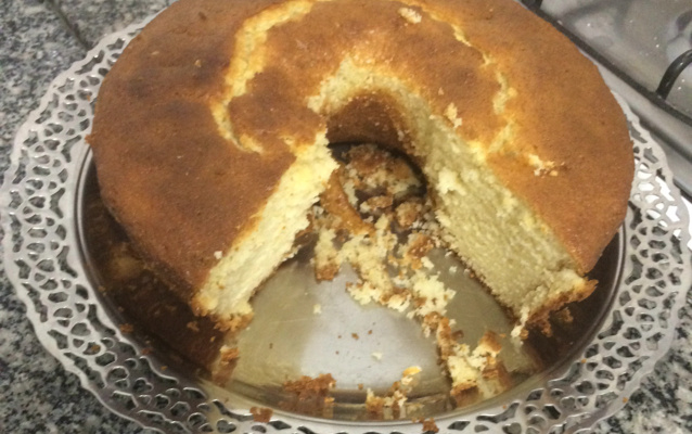 Bolo Branco Prático