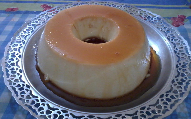 Pudim sem ir ao fogo do Lúcio Cezar