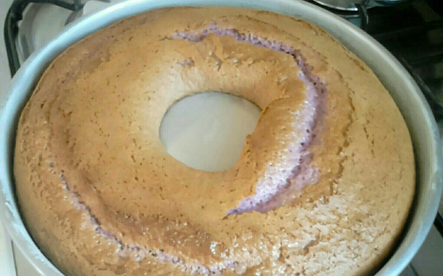 Bolo Violeta