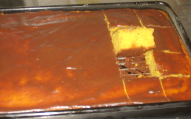 Bolo de cenoura recheado