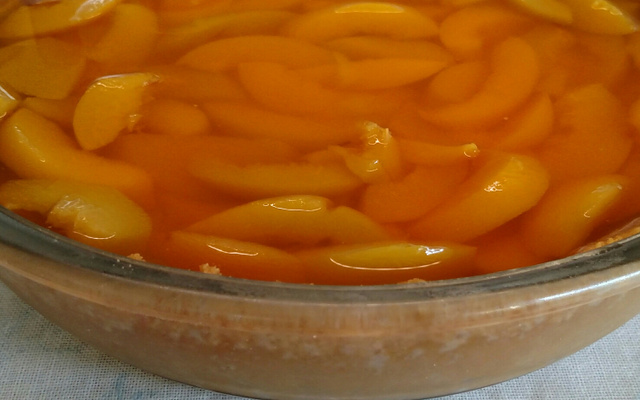 Torta gelada de pêssego da Bianca