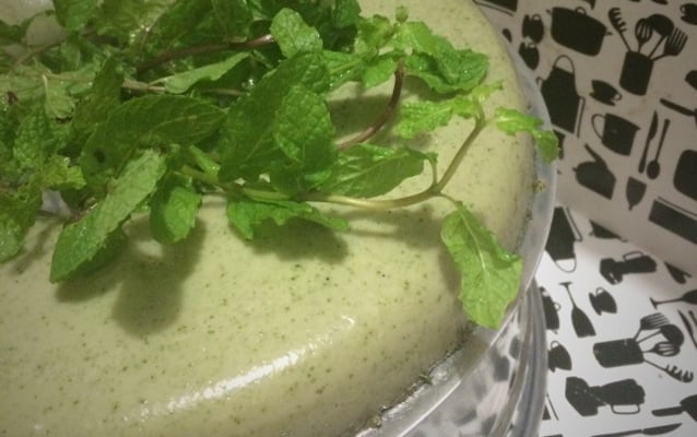 Mousse light de hortelã