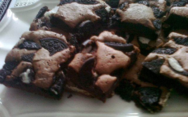 Brownie com Oreo