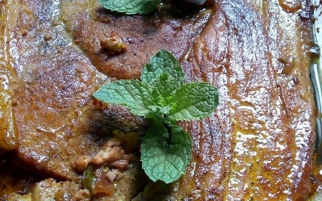 Bisteca assada ao molho de vinho 