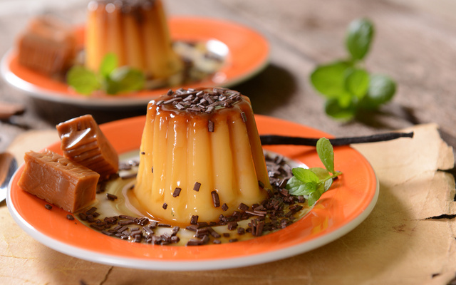 Panna cotta de doce de leite com chocolate
