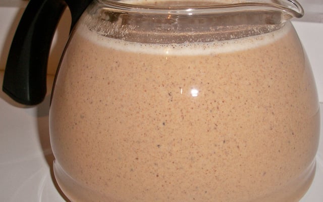 Chá de amendoim com canela