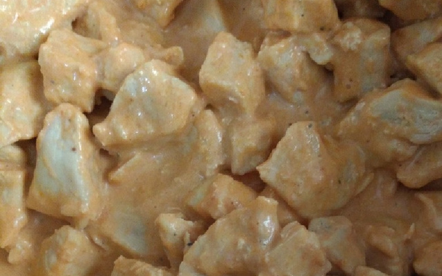 Strogonoff de frango fácil