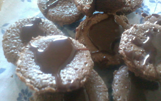 Moelleux au Chocolat (tradicional bolinho francês com interior cremoso)