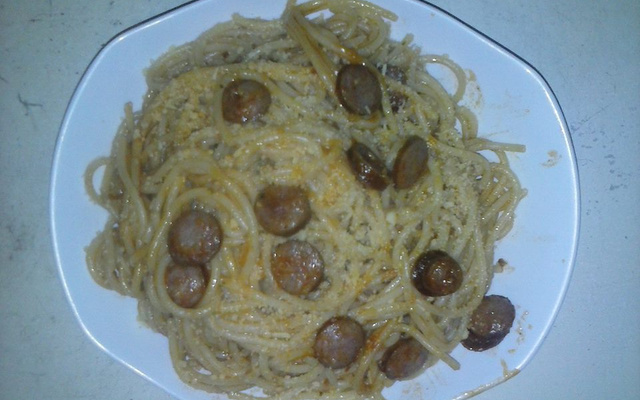 Macarrão com linguiça