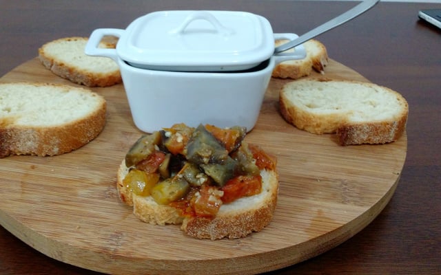 Bruschetta de beringela deliciosa