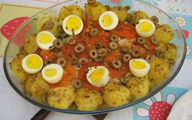Bacalhau ao forno à portuguesa