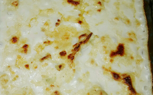 Couve-flor gratinada ao molho branco