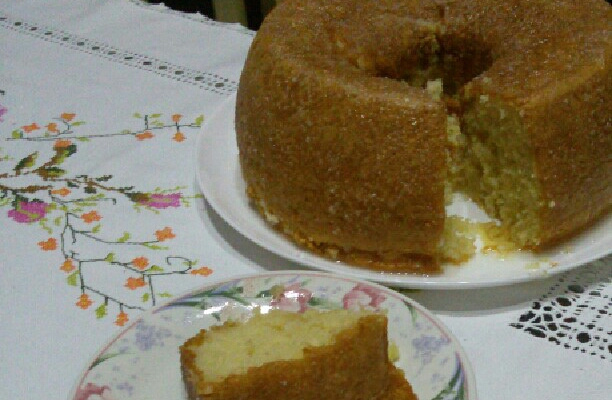 Bolo de leite de coco de liquidificador