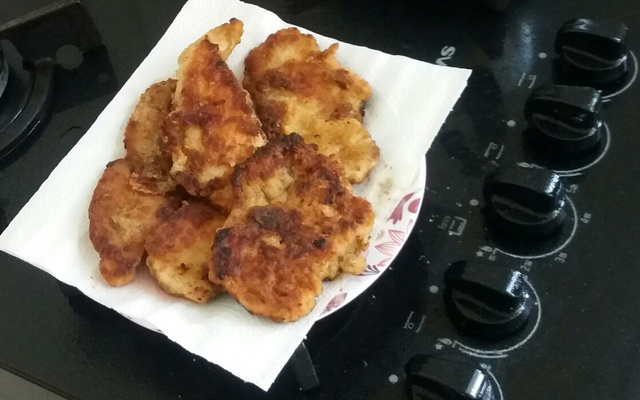 Filé de frango à milanesa