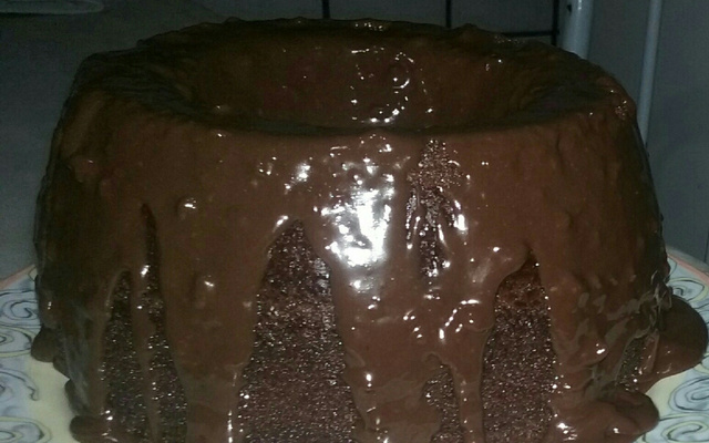 Bolo de chocolate (super fácil e rápido)
