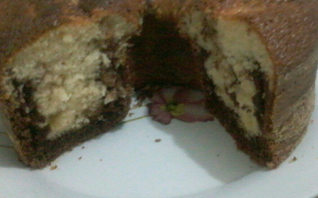 Bolo mesclado de liquidificador