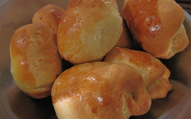 Pão caseiro com fermento em pó da Denise