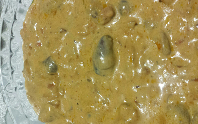 Estrogonofe de coração de frango