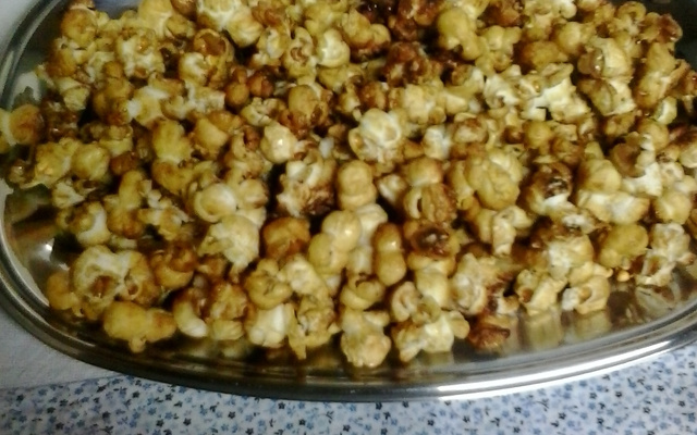 Pipoca caramelada