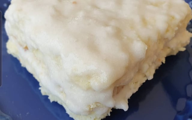Bolo de coco sem glúten e sem açúcar 
