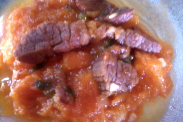 Carne seca com purê de abóbora