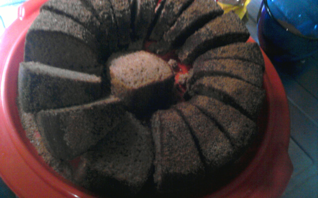 Bolo de banana com casca