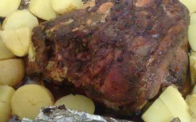 Pernil de porco assado