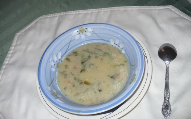 Caldo verde (com calabresa ou bacon)