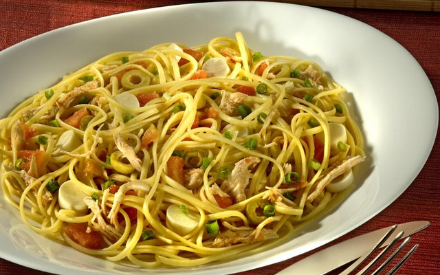 Bavette Grano D’Oro Adria ao Molho de Frango com Palmito