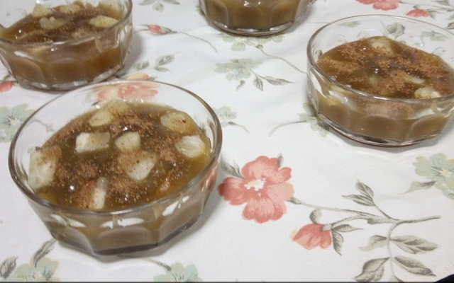 Manjar de casca de abacaxi