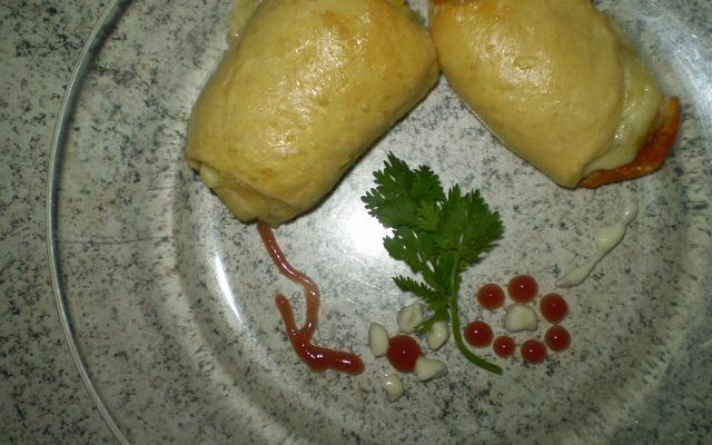 Enroladinhos de salsicha (assado)