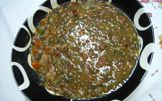 Sopa de lentilha
