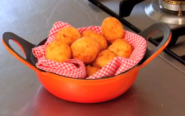 Bolinhas de queijo